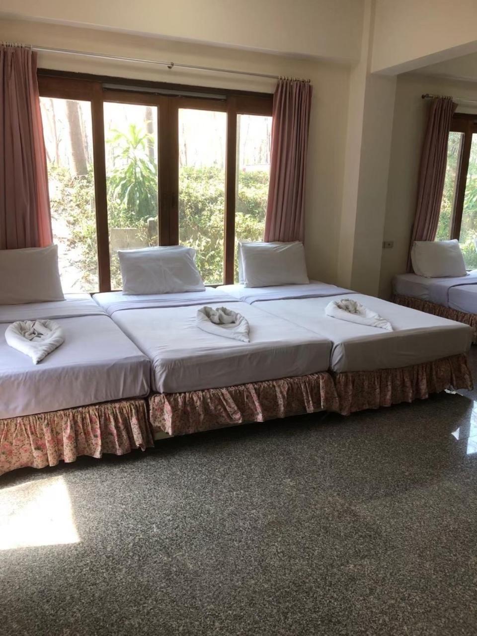 Tak Andaman Resort & Hotel Eksteriør bilde