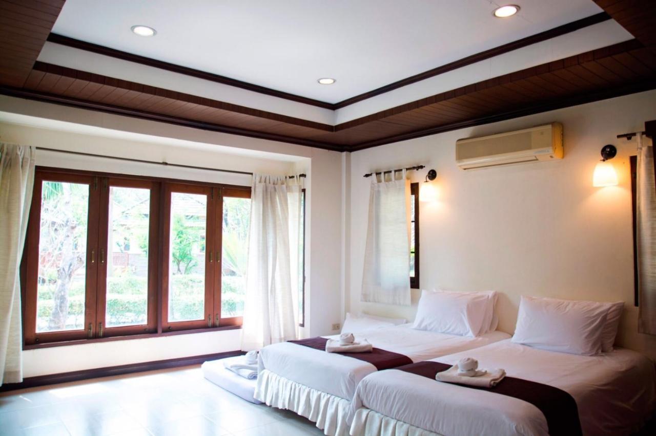 Tak Andaman Resort & Hotel Eksteriør bilde